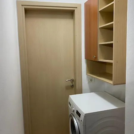 Apartament Me Qera Ditore * Korce